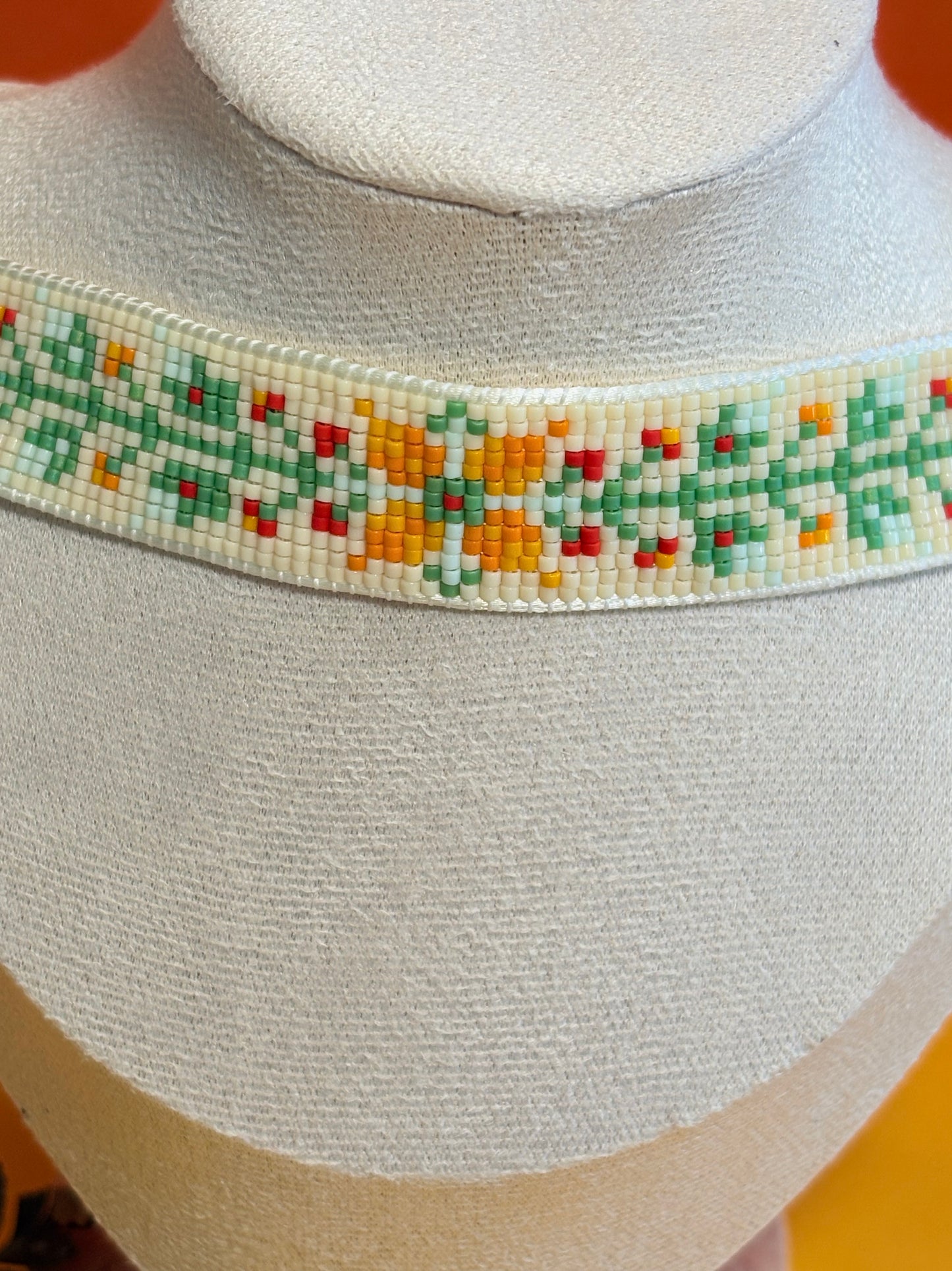 Parisa Choker